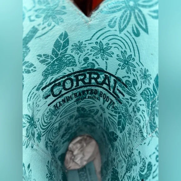 CORRAL WOMEN'S GOLDEN LUMINARY ROOTS WESTERN BOOTS - SNIP TOE 7.5 - Picture 7 of 8